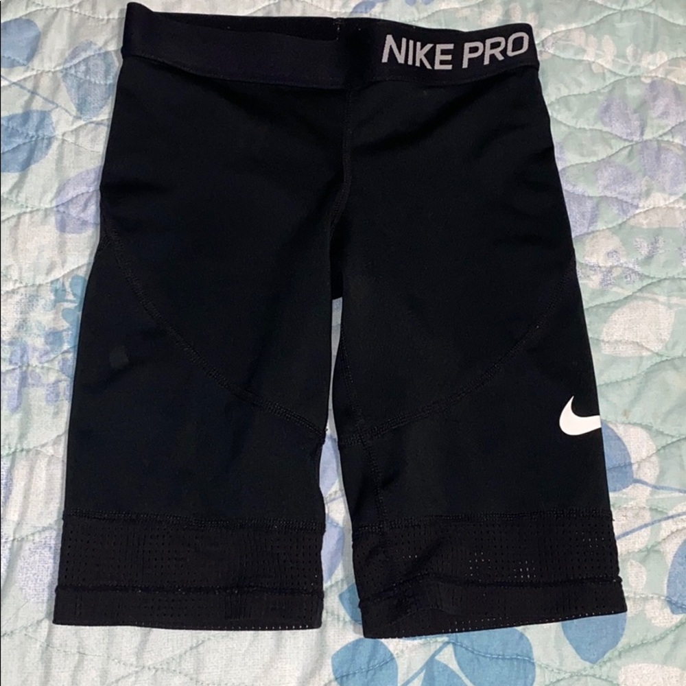 nike pro biker shorts